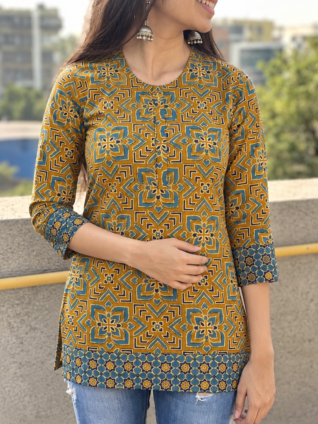 Short kurti