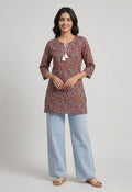 Maroon paisley kurta