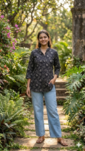 Leaf motif short kurta