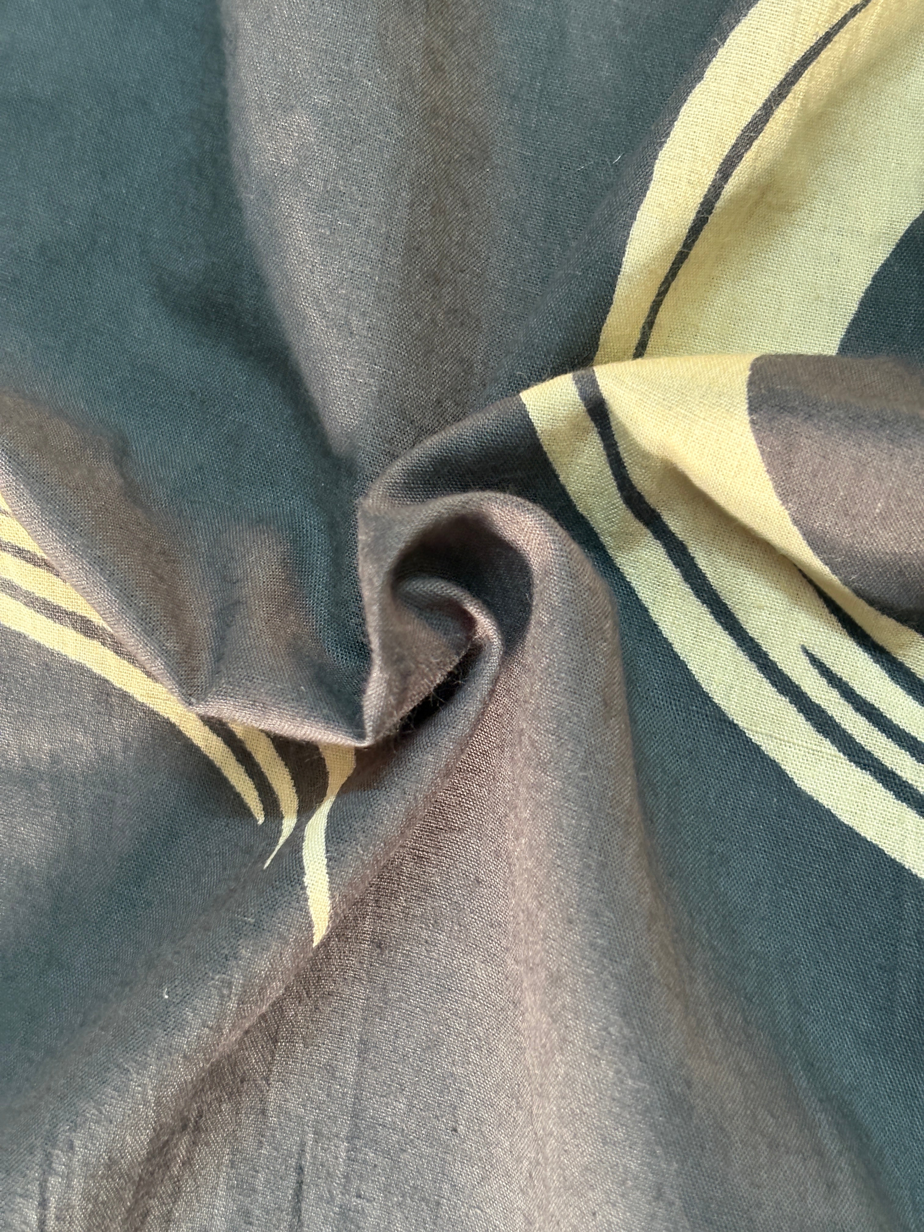 Luva Pearl Crescent Kurta Set