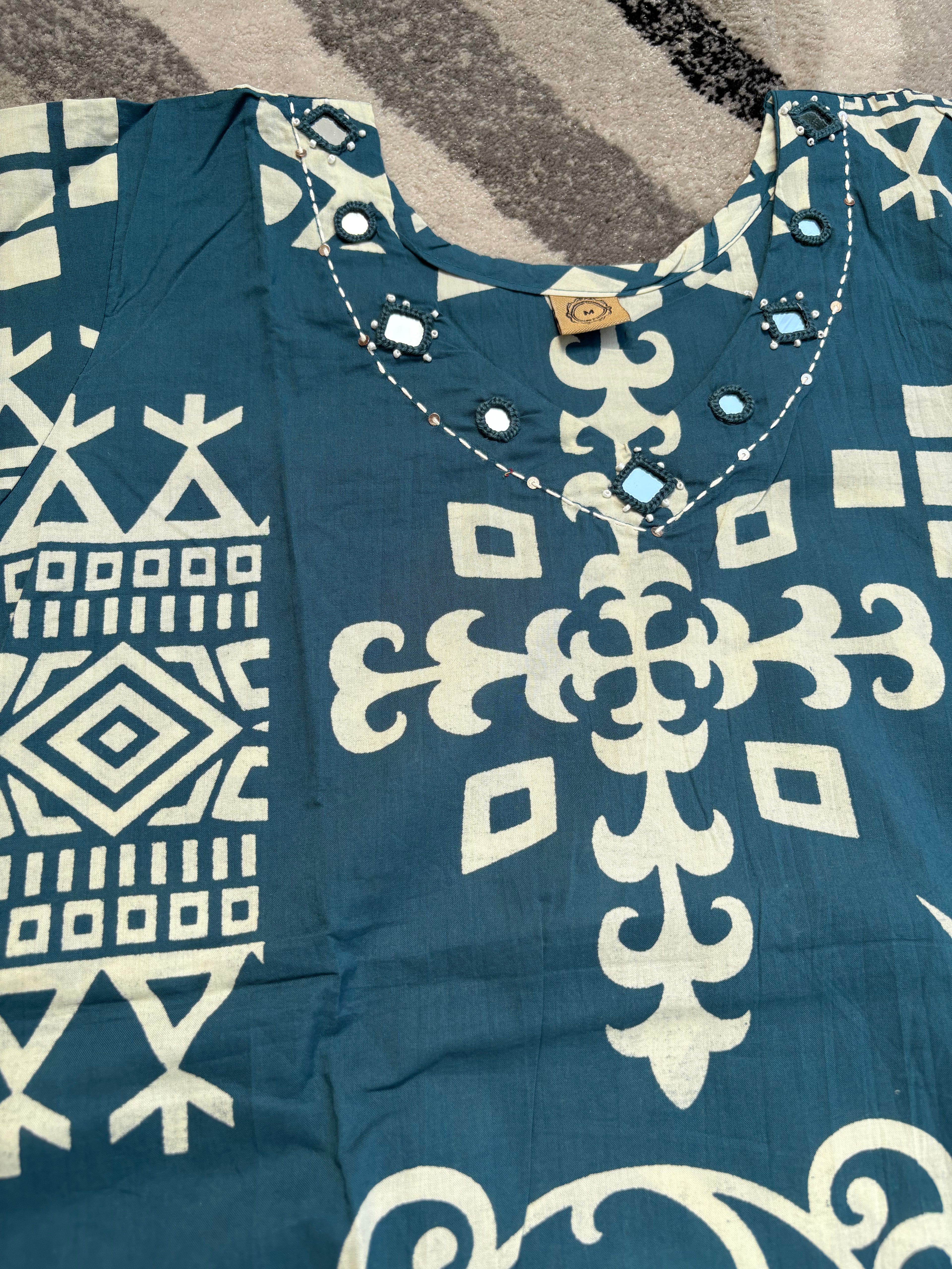 Teal geometric print set