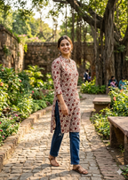 Cream floral vine kurta