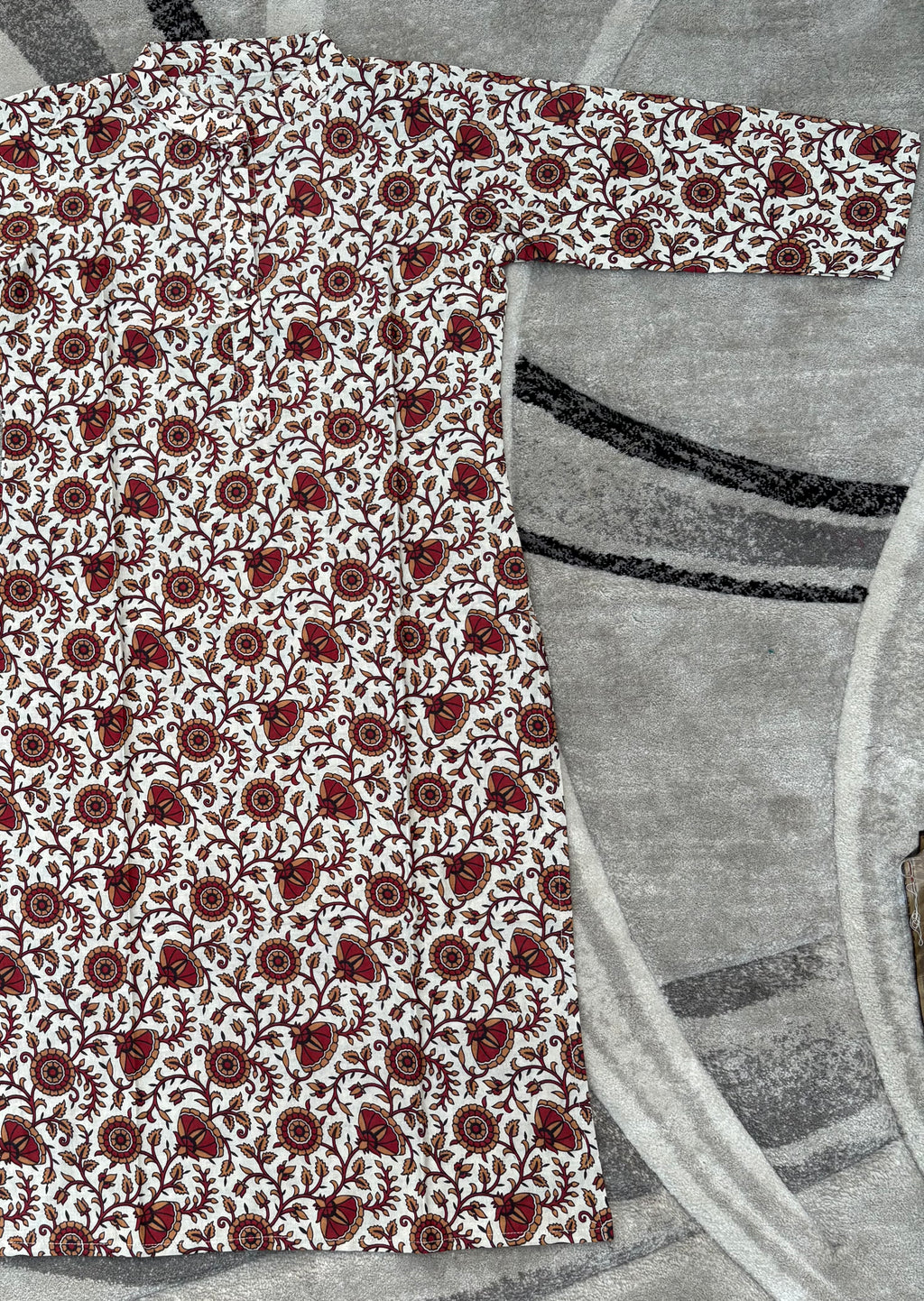 Cream floral vine kurta