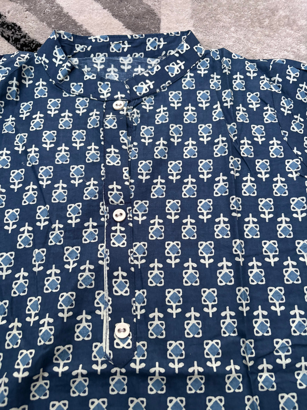 Indigo geometric short kurta