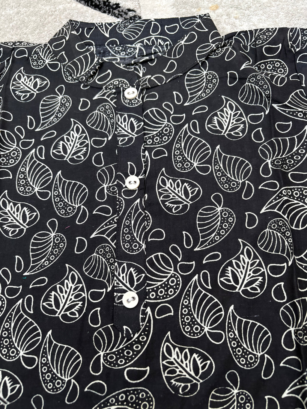 Leaf motif short kurta