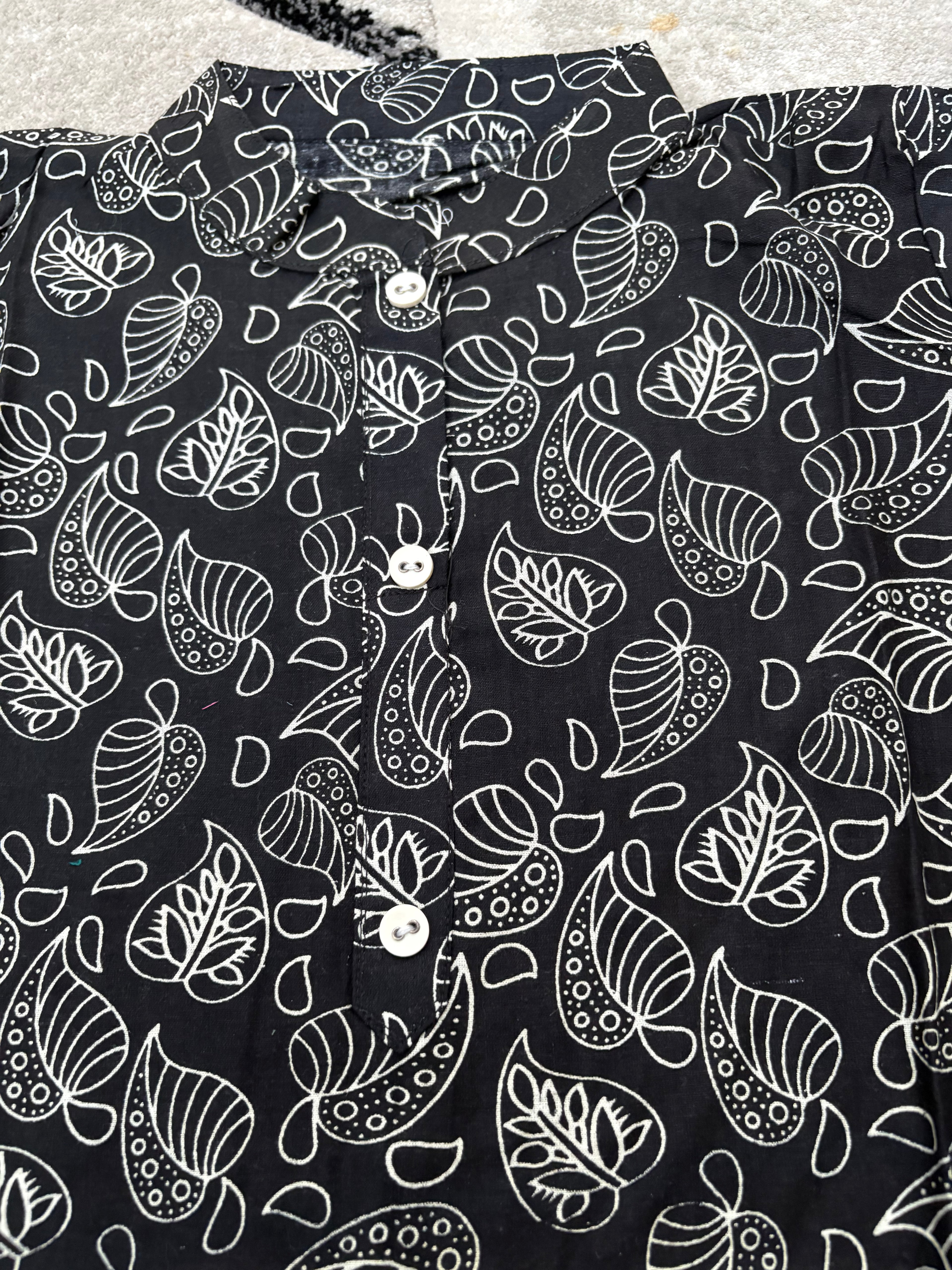 Leaf motif short kurta