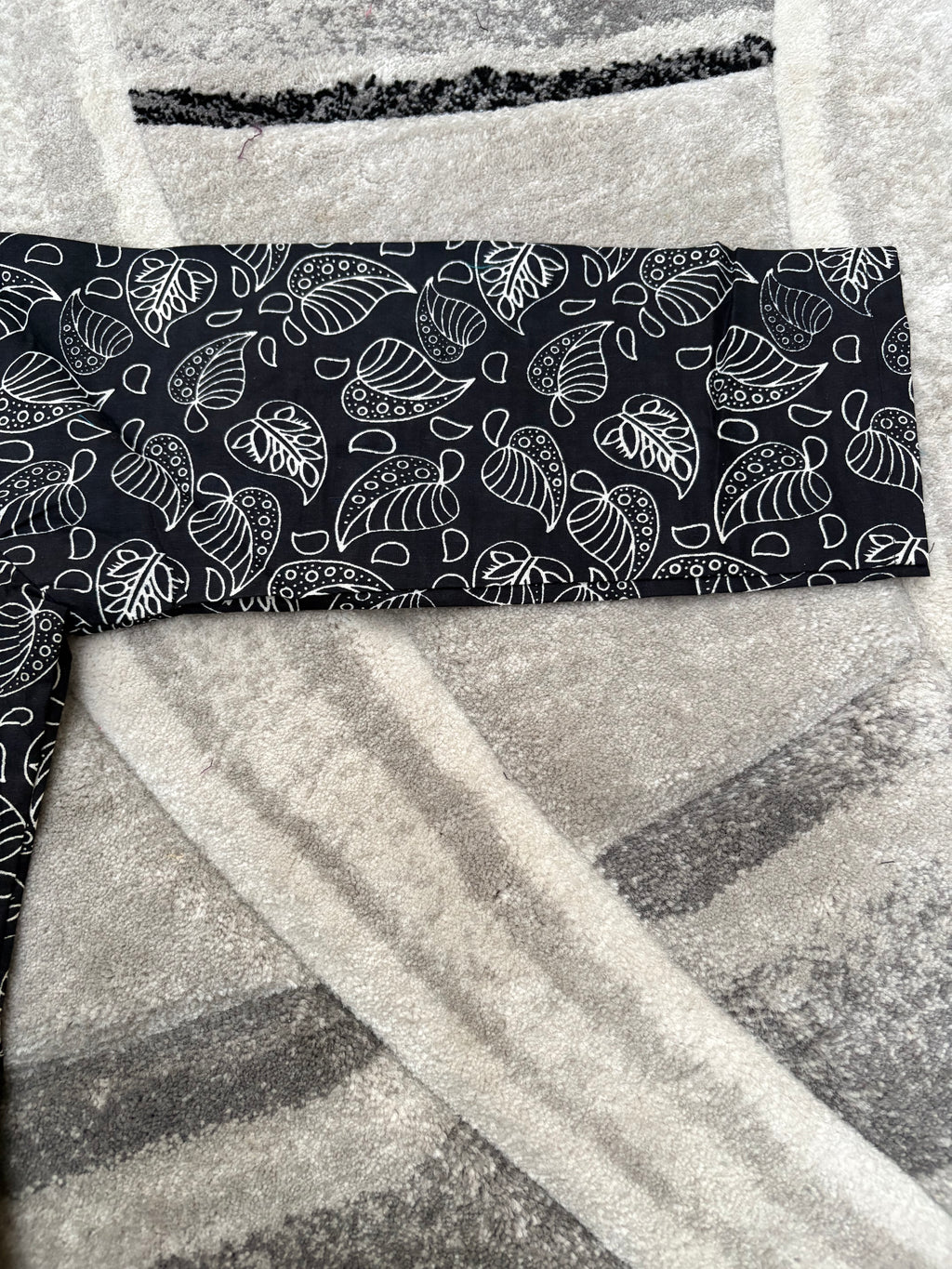 Leaf motif short kurta